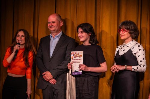 Čestné uznání poroty na filmovém festivalu v Poděbradech (1)
