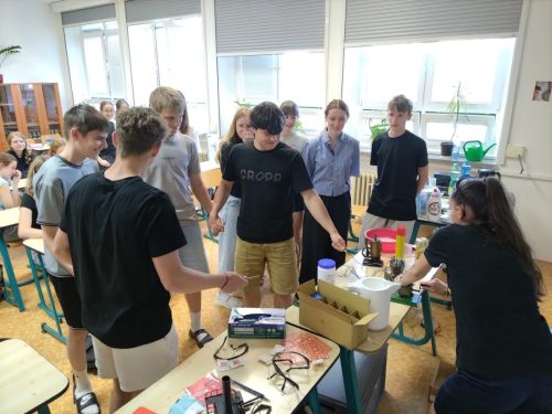 Hodina moderní chemie 2026 (2)
