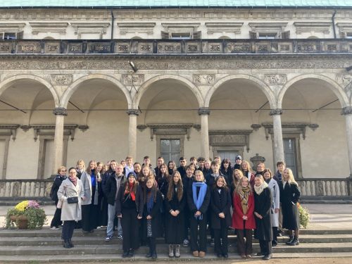 Literárněhistorická exkurze 4.ročníku, Praha 31.10.2025 (2)