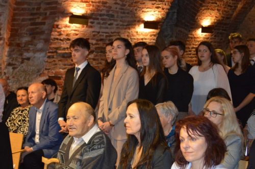 Maturitní vysvědčení 2025 (20)