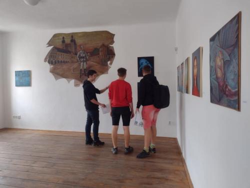 Studenti výtvarné výchovy zahájili výuku v galerii (11)