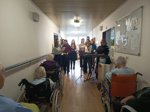 Zpívání koled v nemocnici v Jihlavě 2025 (5)